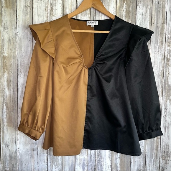 Crosby by Mollie Burch Anya 2 Tone Blouse - Picture 2 of 6